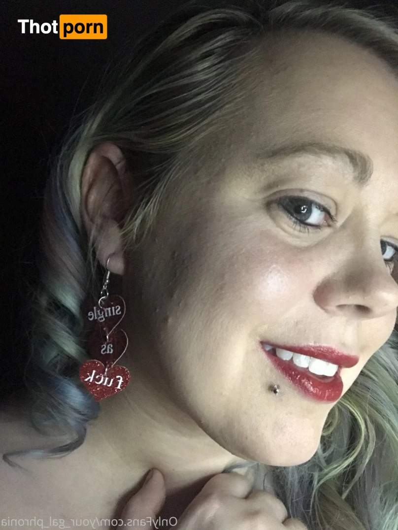 yourgalphronia 4754048