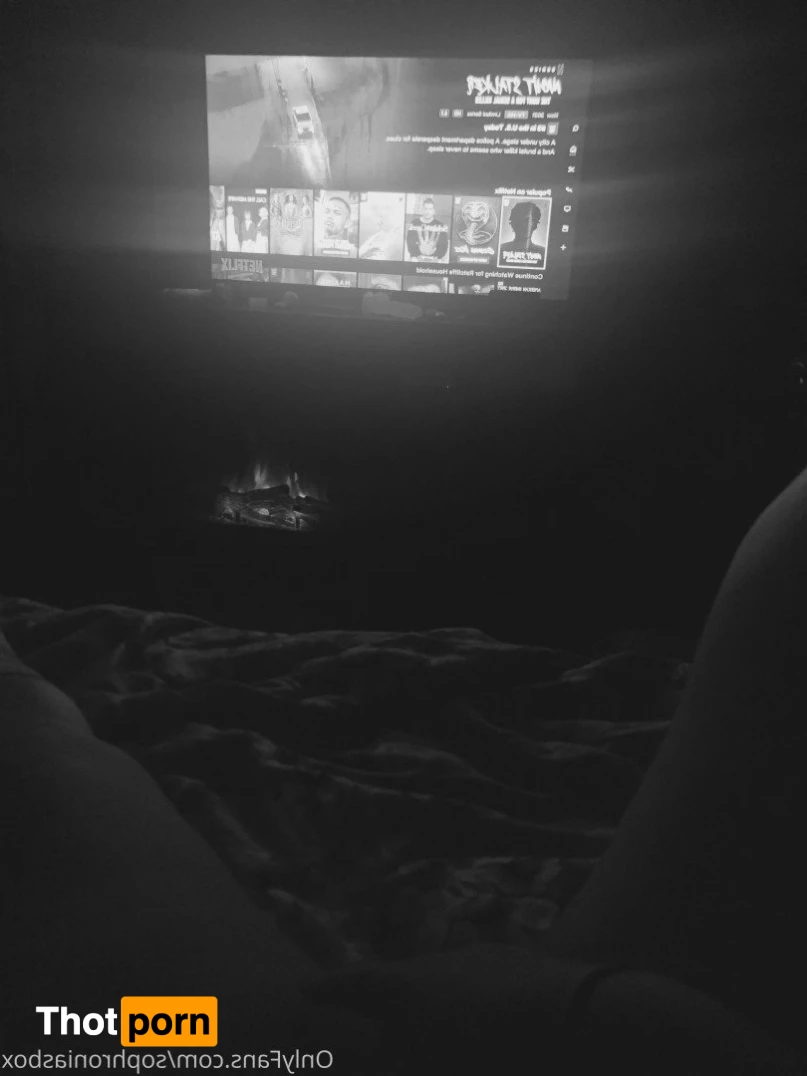 yourgalphronia 4754071