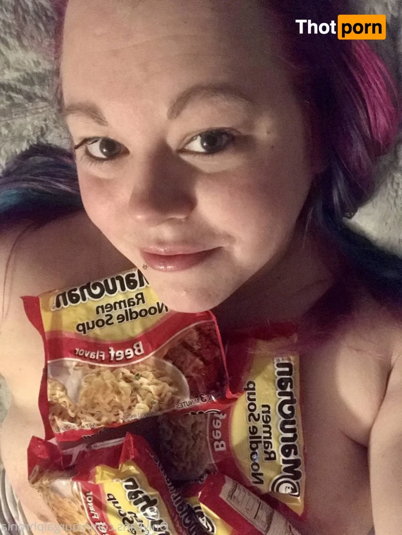 yourgalphronia 4754099