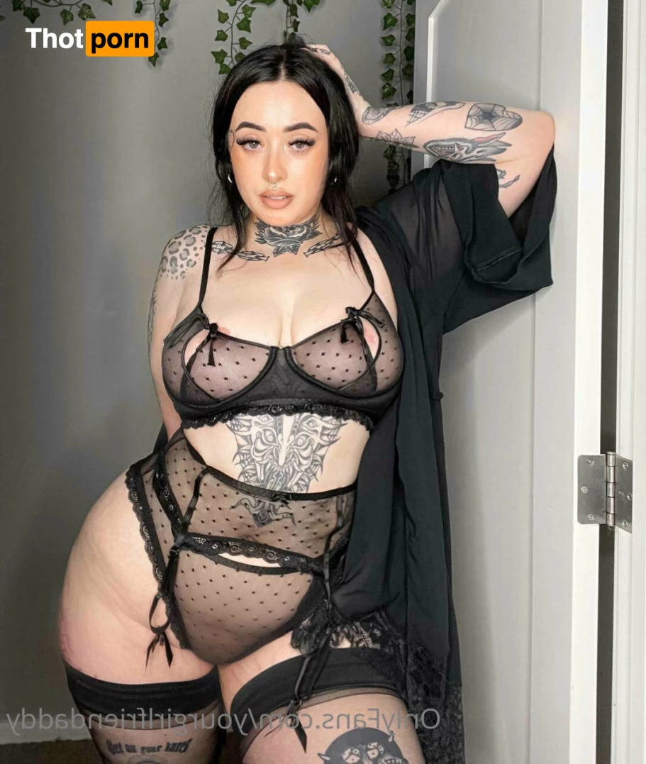 Addison | 22 &amp; Single ❤️ 10626196