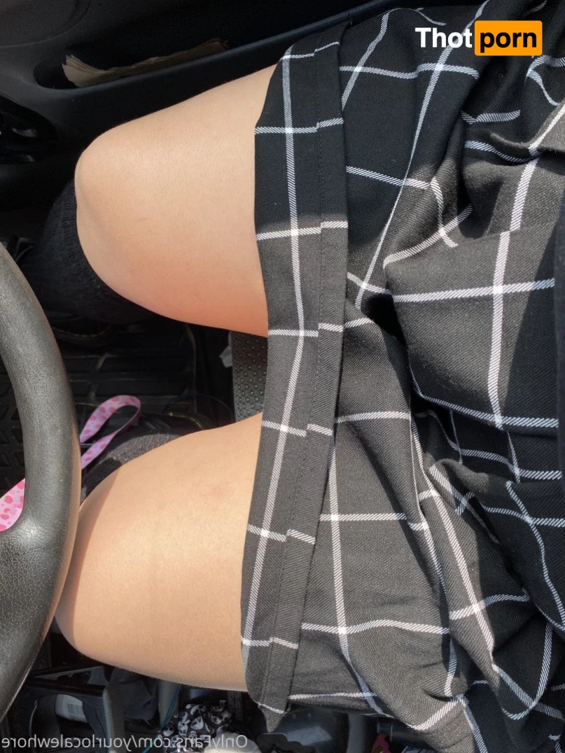 yourlocalewhore 4752492