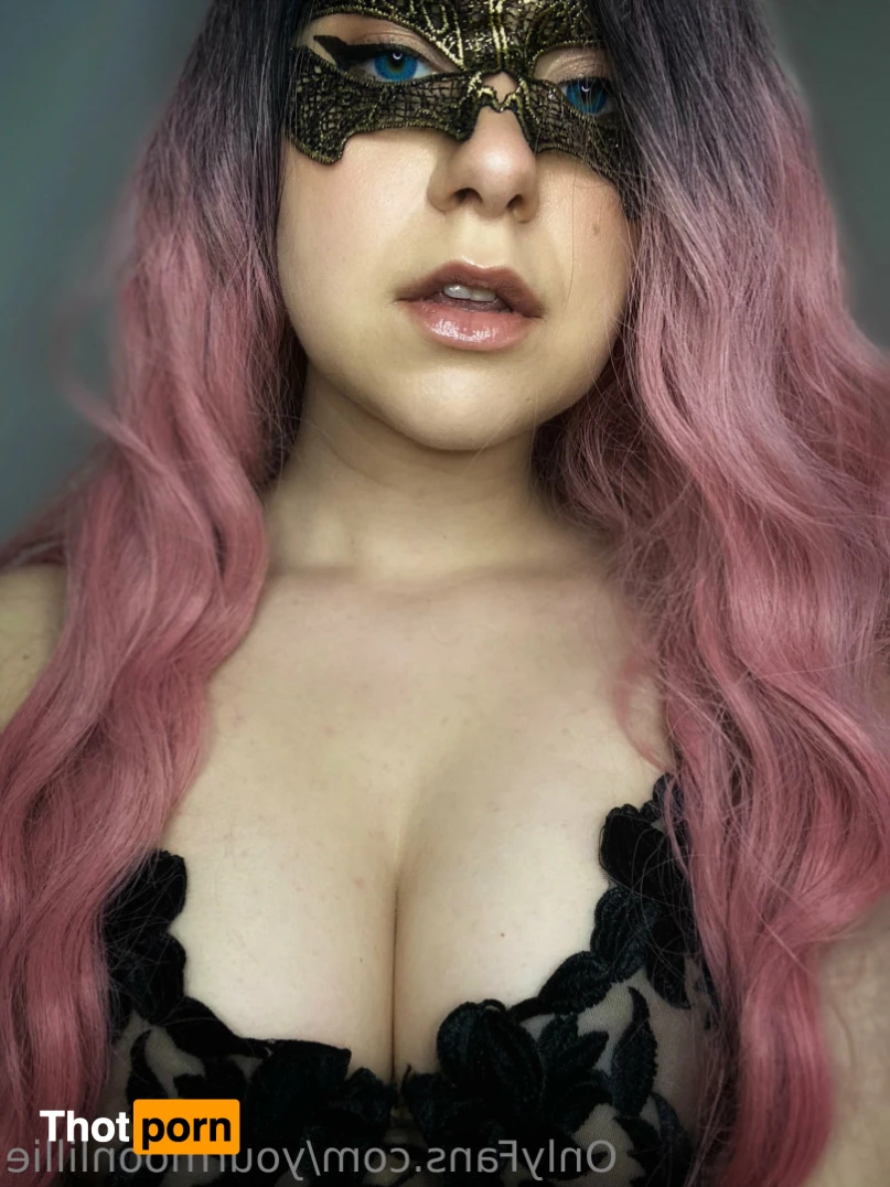 yourmoonlillie🌸 11524203