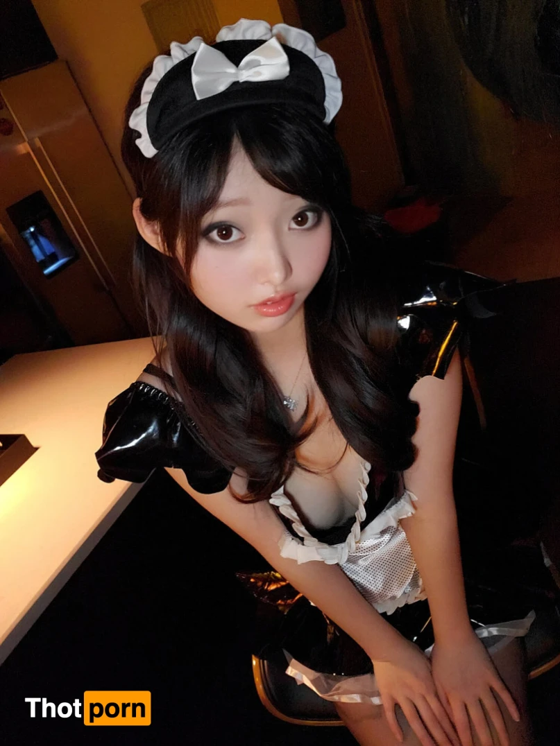 AsianAlison 15102963