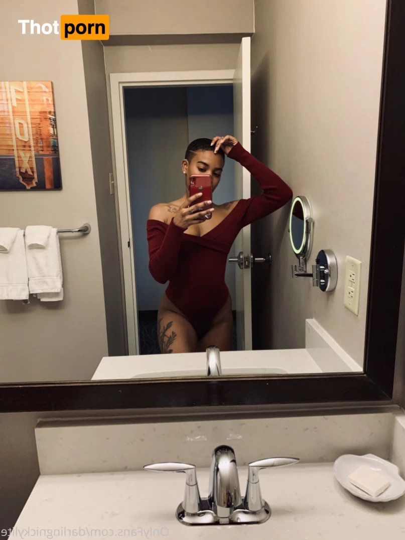 Darling Nicky’s Free Page 9720577