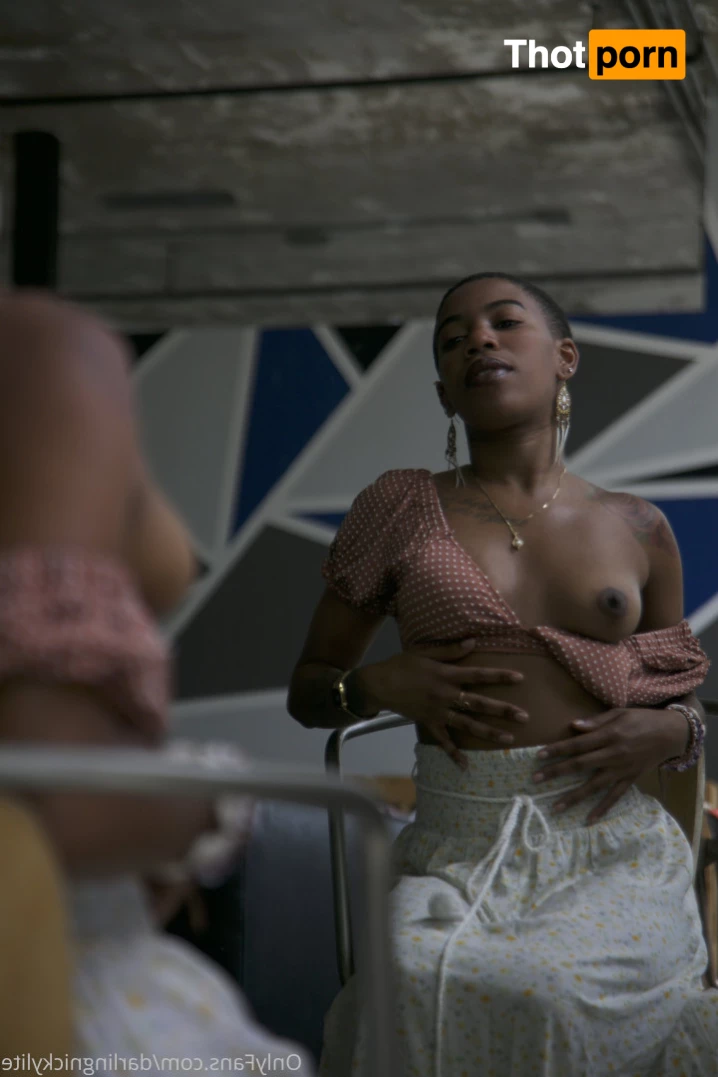 Darling Nicky’s Free Page 9720585