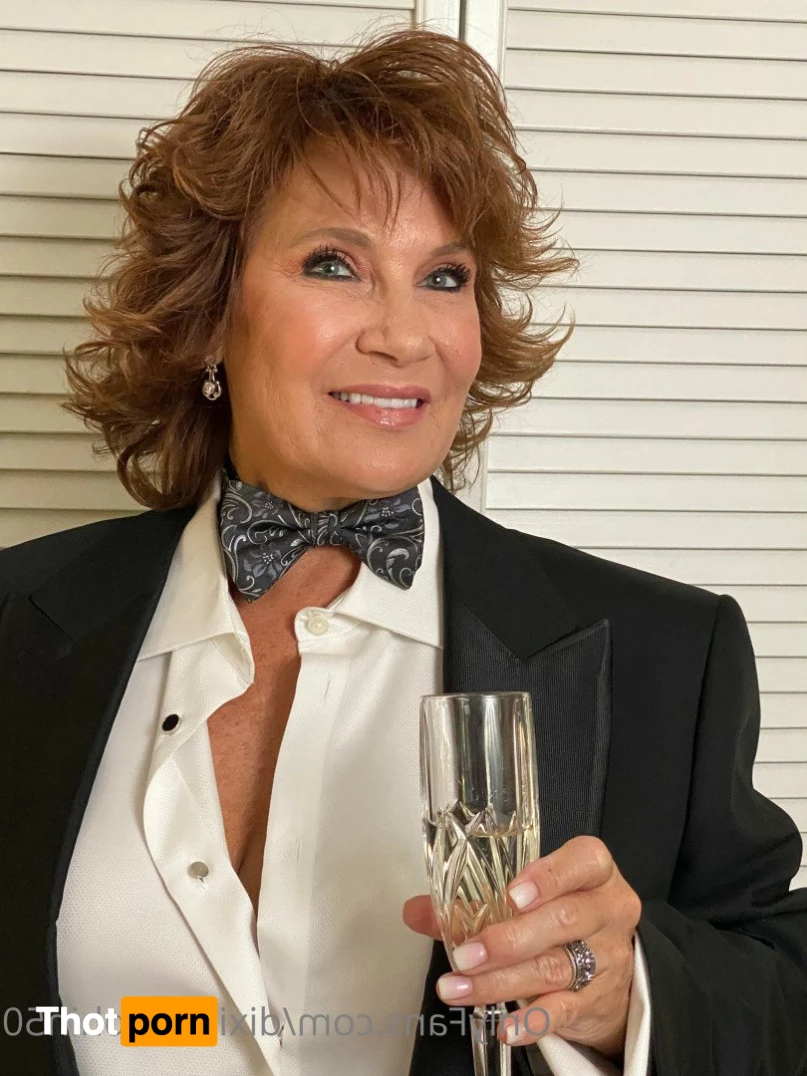 Dixie.dauphin50 4730660