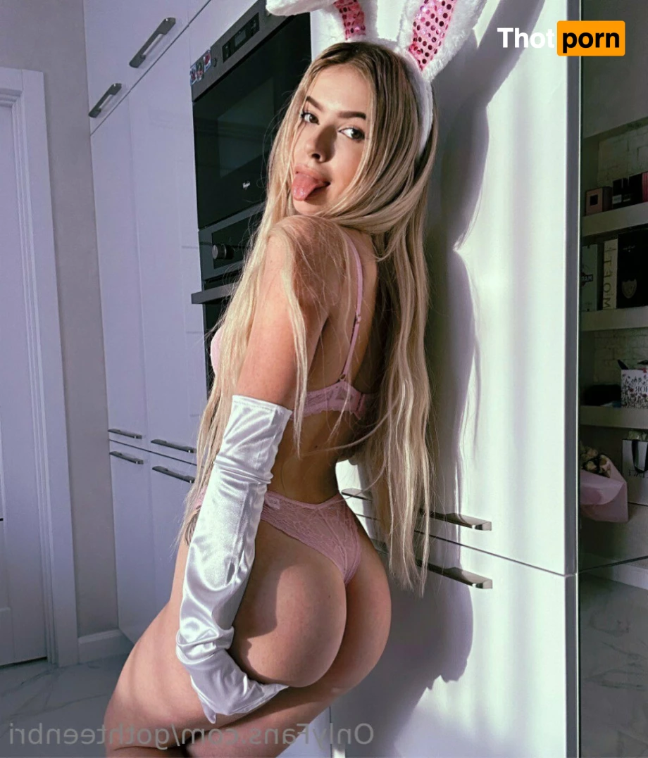 Bad Brianna 😈 10691640