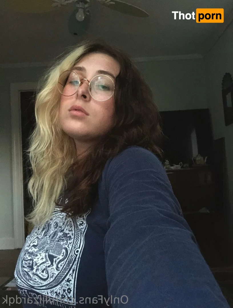 lizard queen 5247647