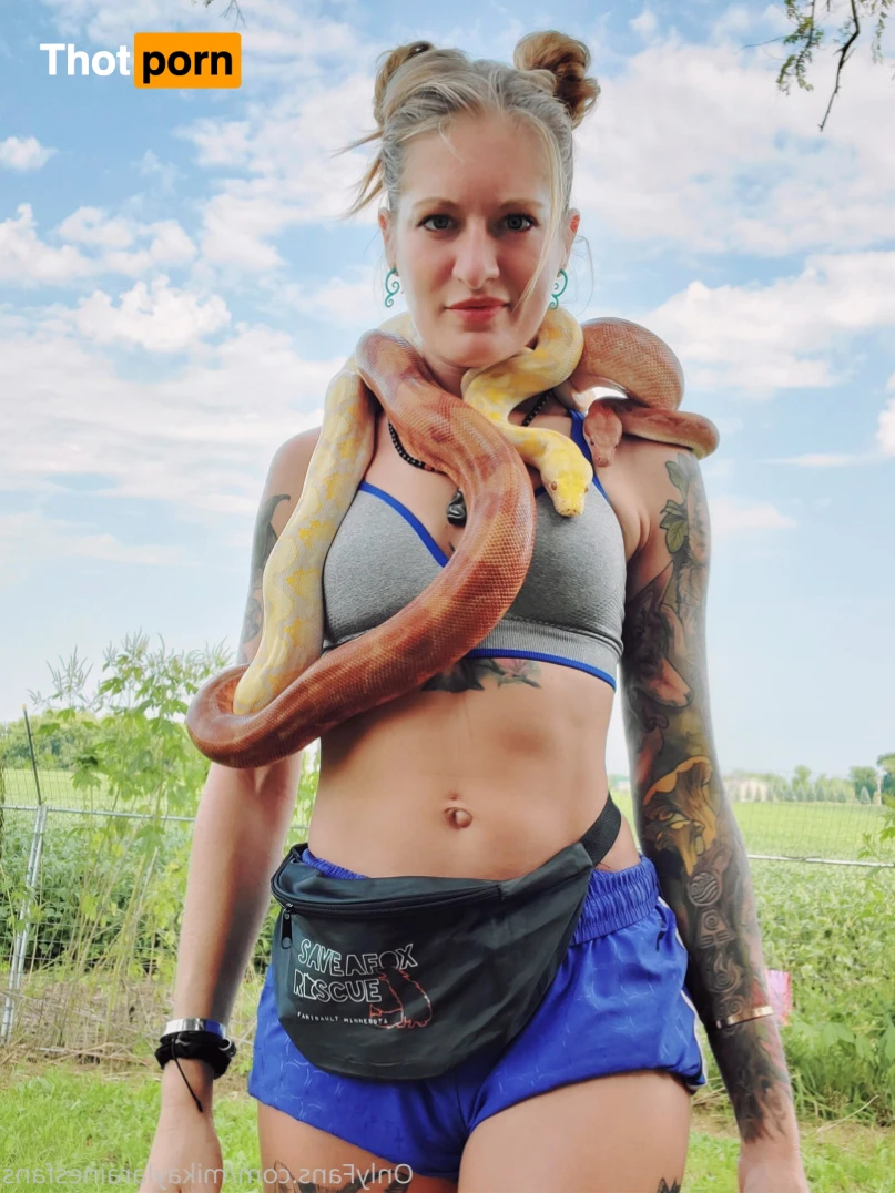 Mikayla Raines 15041782