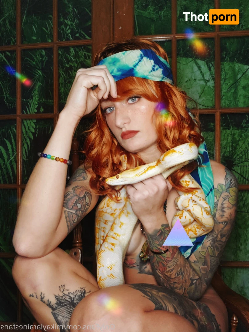 Mikayla Raines 15042090