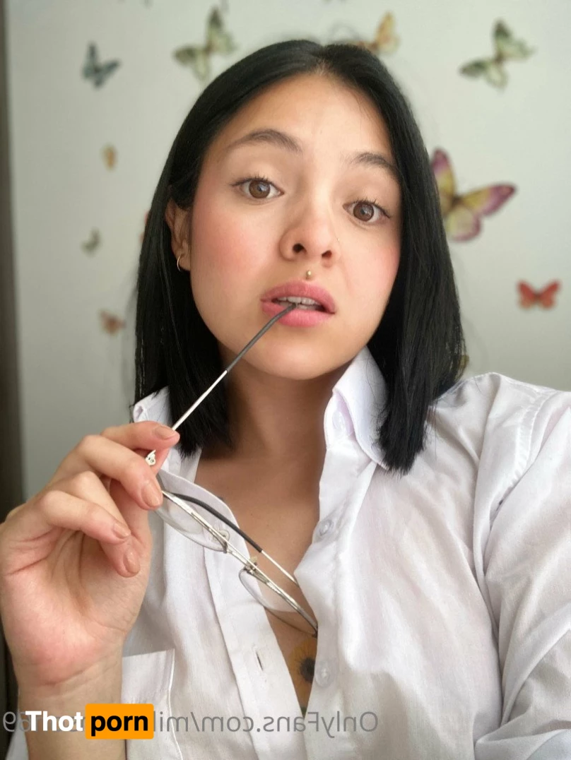 Mila Johnson 🍭 4711034