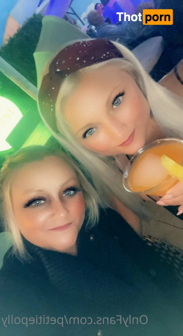 Petite polly 4715309