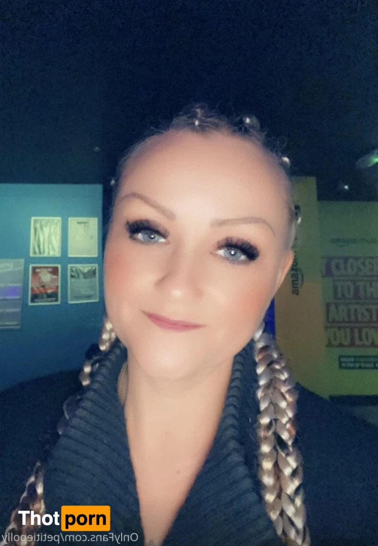 Petite polly 4715369