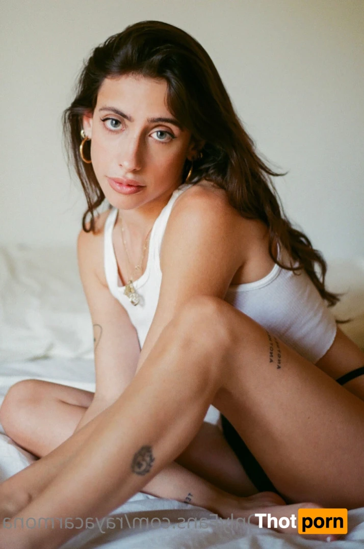 Raya Carmona 15001253