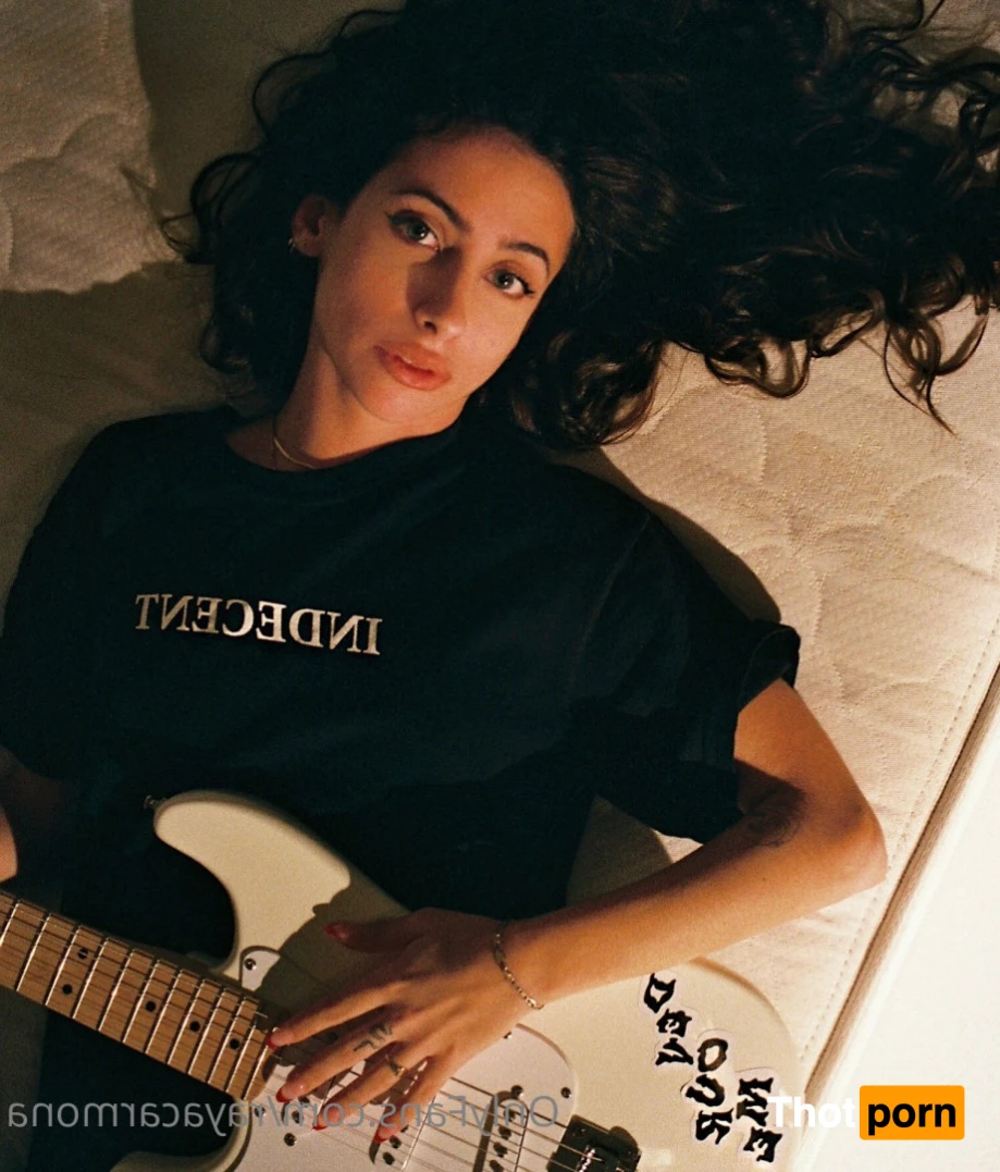 Raya Carmona 15001599