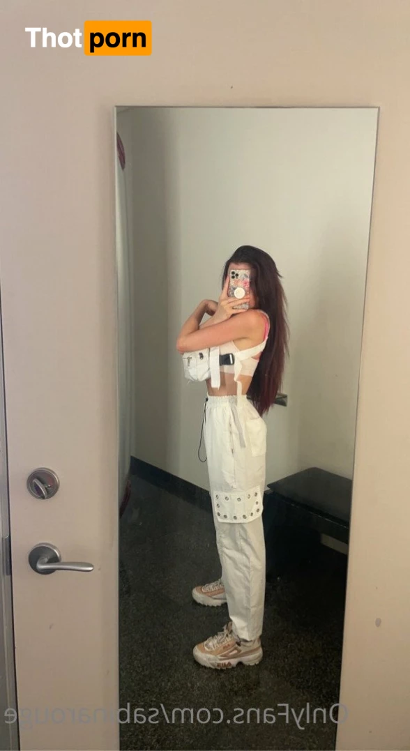 Sabina Rouge 4705979