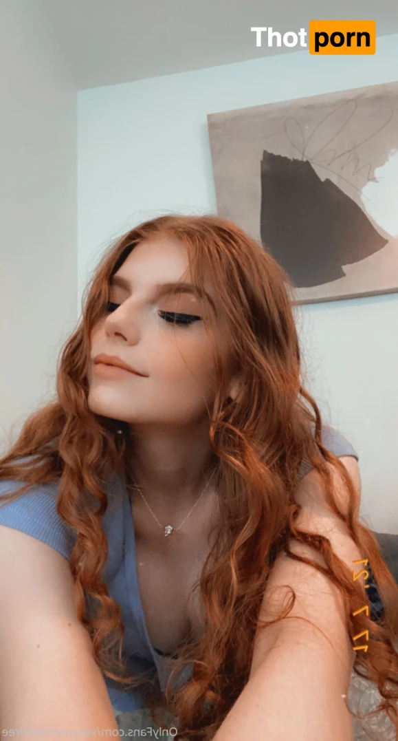 SexyRedinBedFree 14999208