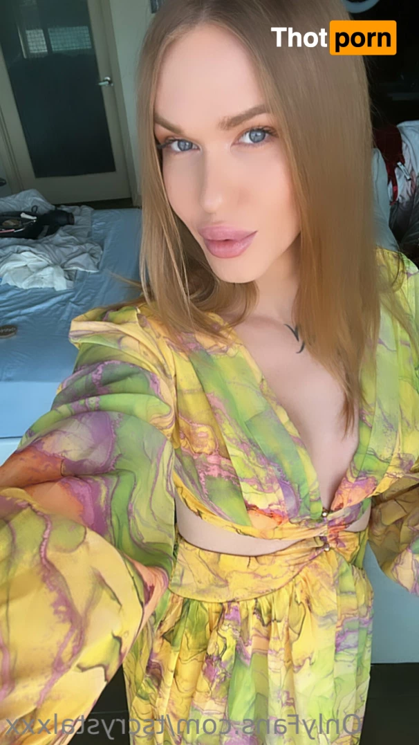 Crystal Thayer 10751604