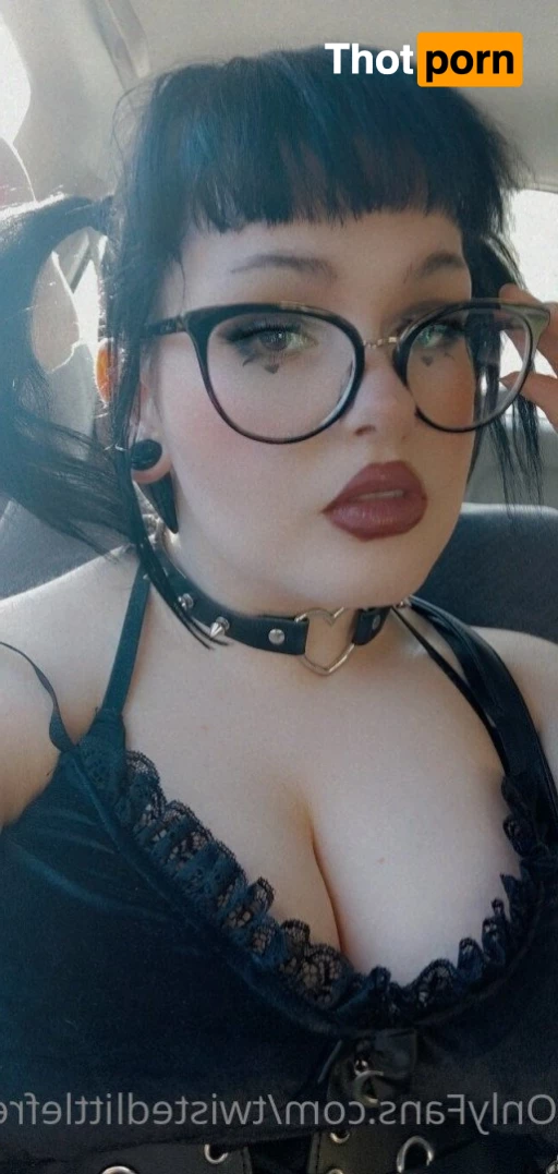 TwistedLittleFREE 4696959