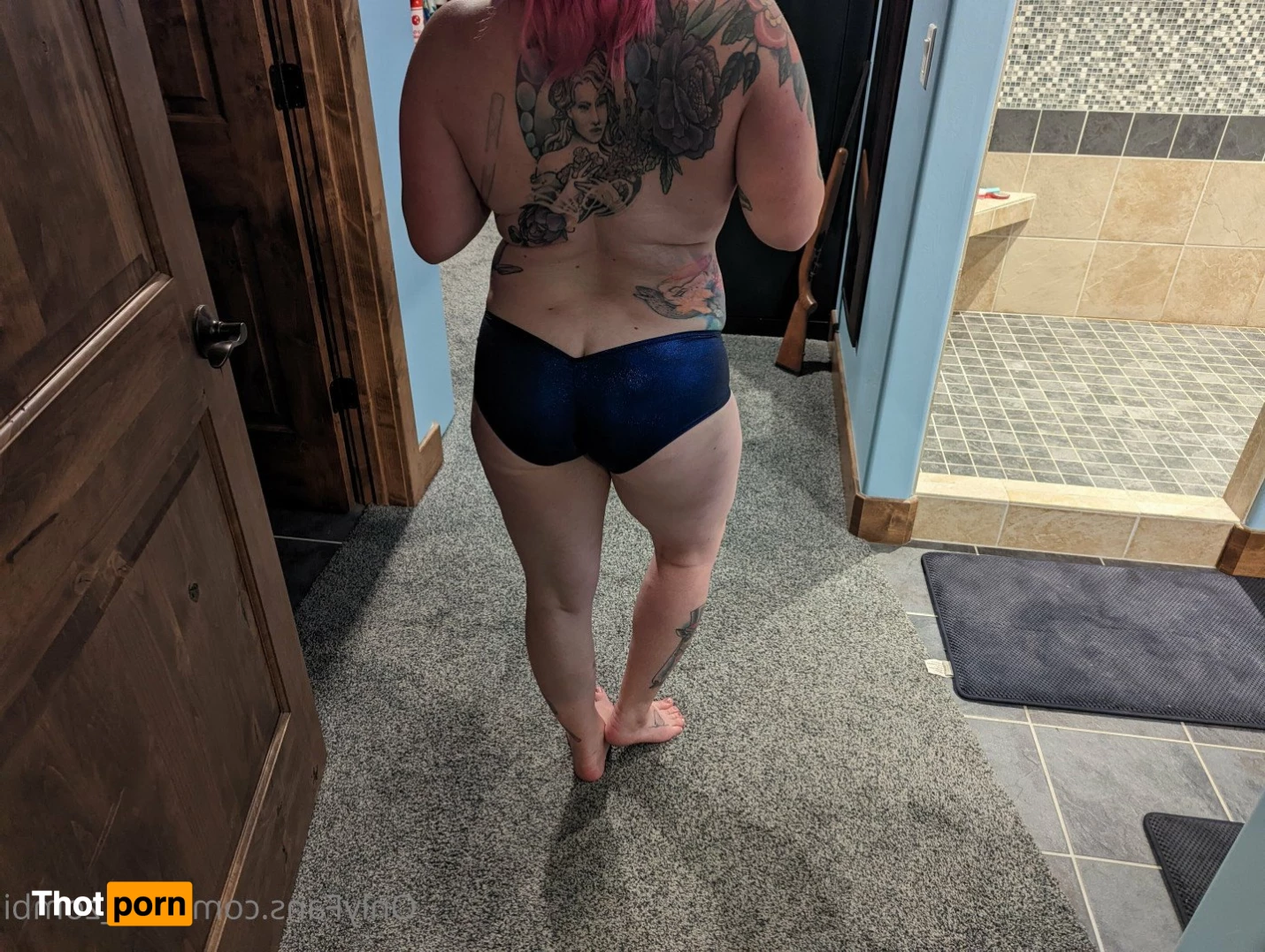 Laur the Kinky Baker 4894952