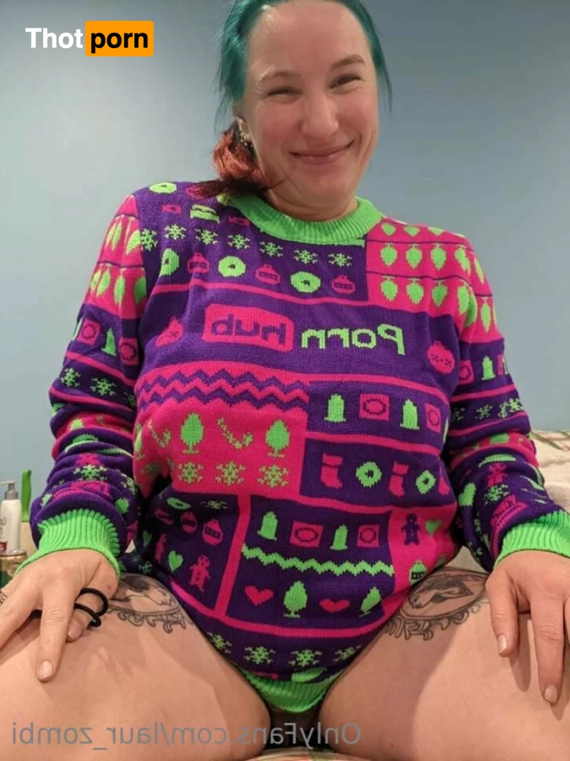 Laur the Kinky Baker 10621535