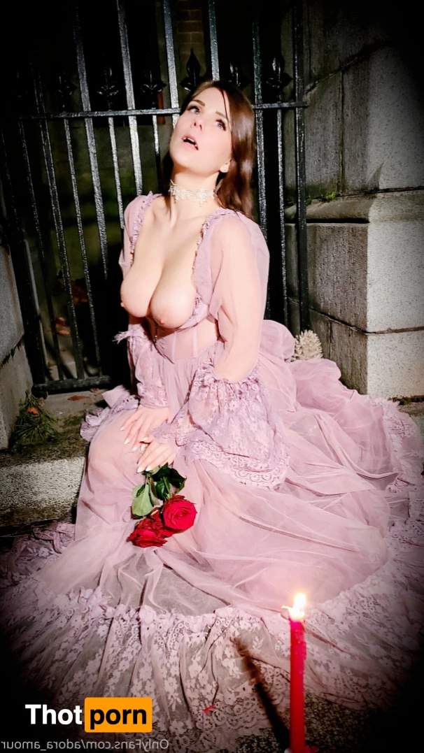 adora_amour 10624676