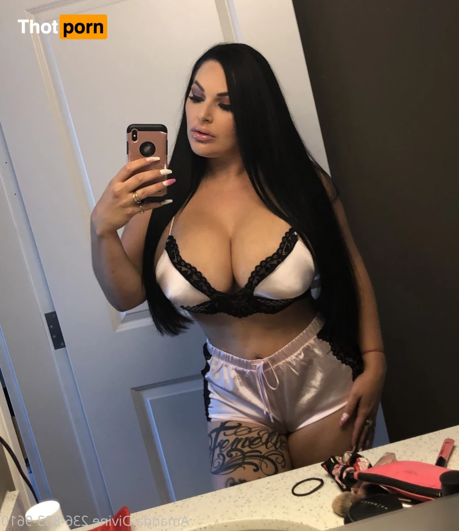 AMANDA DIVINE 7411484