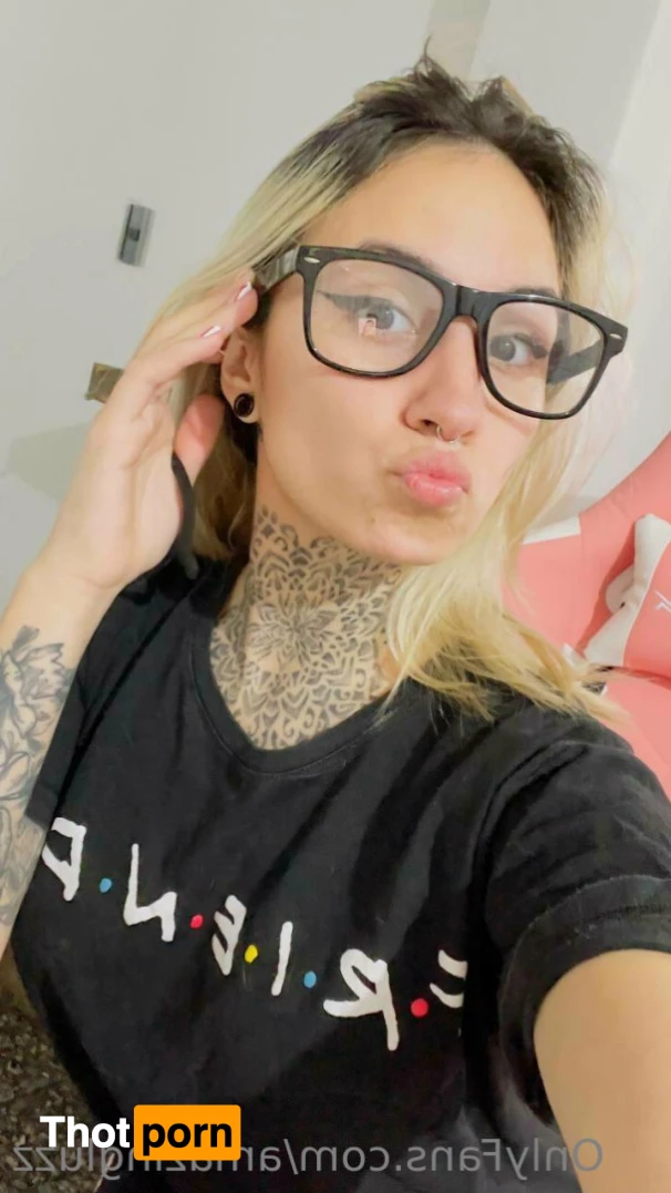 𝐿𝓊𝓏𝓏 𝒞𝒽𝒶𝓃  ✨ 👑 7650867