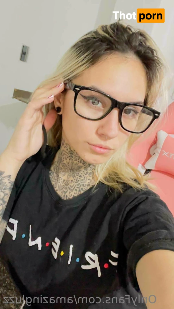 𝐿𝓊𝓏𝓏 𝒞𝒽𝒶𝓃  ✨ 👑 7650906