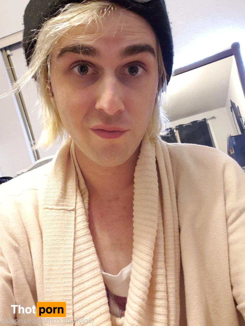 Angela Allure 12375381