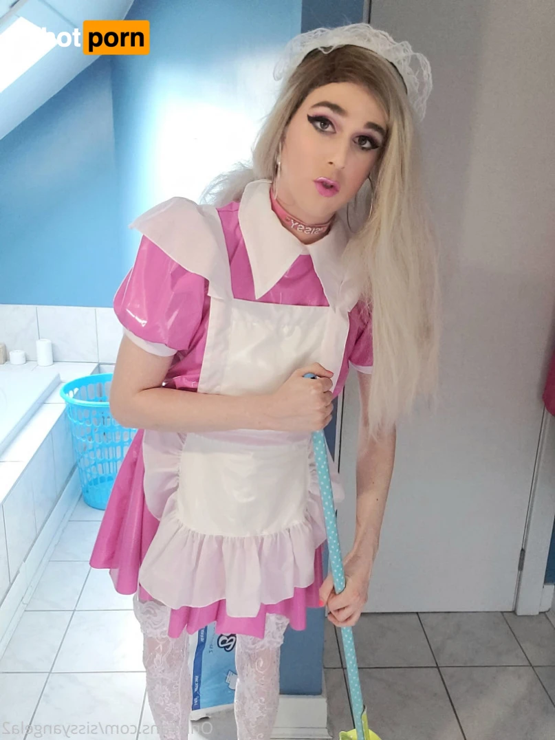 Angela Allure 12375497