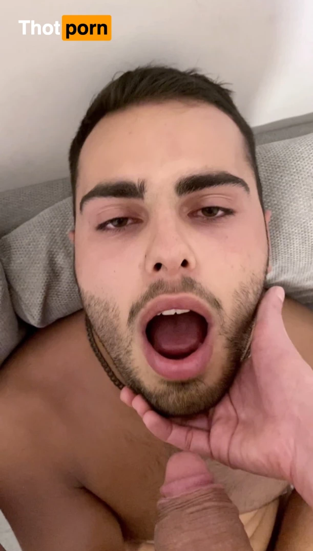 Angélica Castro 10685732