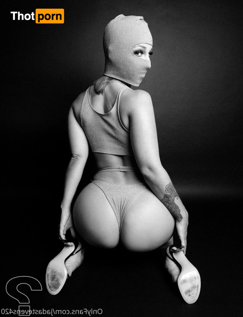 Jada Stevens 527722