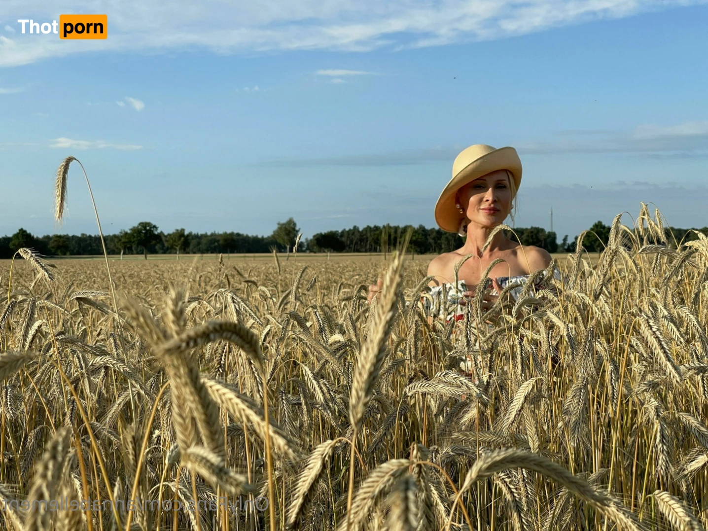 Anna Bellement 14307994