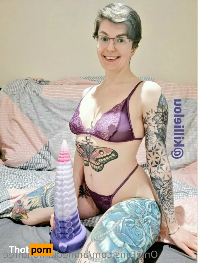 anniediamondfree 10662671