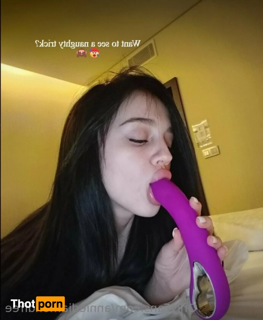 anniediamondfree 10662743