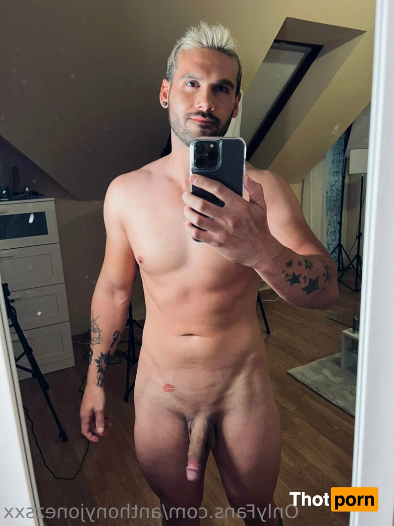 Anthony Jonezs 6490941