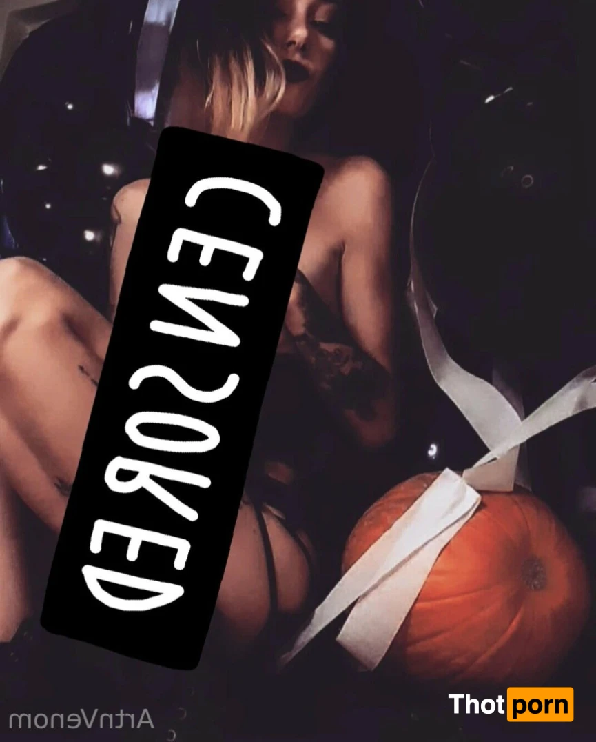 Art•Venom 14777650