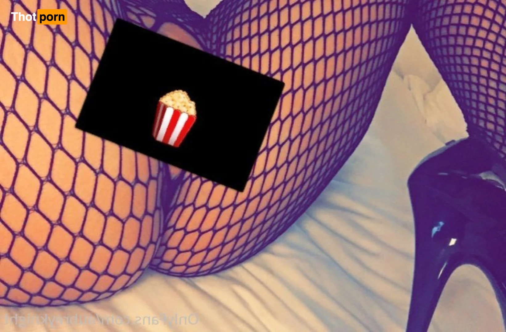 ❄🇬🇧 Aubrey Knight 🇬🇧 ❄ 14775964