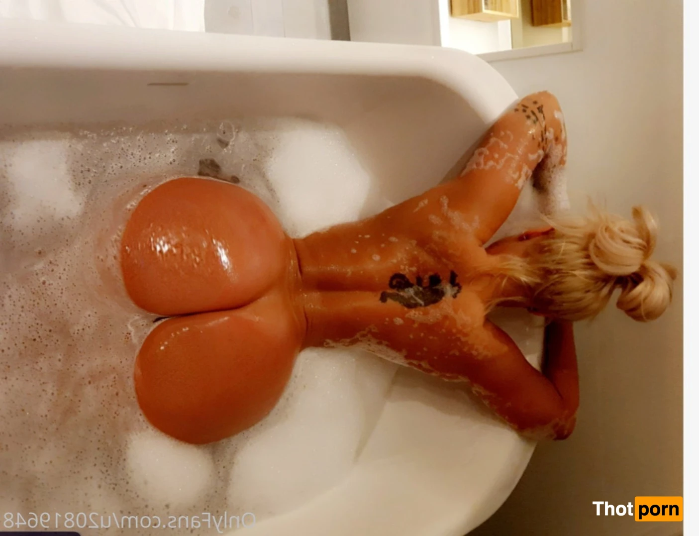 ❄🇬🇧 Aubrey Knight 🇬🇧 ❄ 14776272