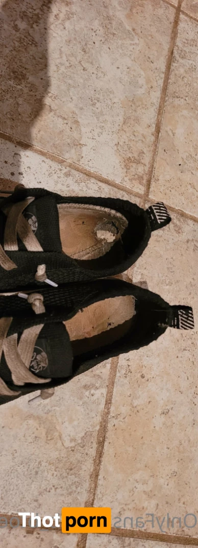 Gina D. (Free Page) 9428954