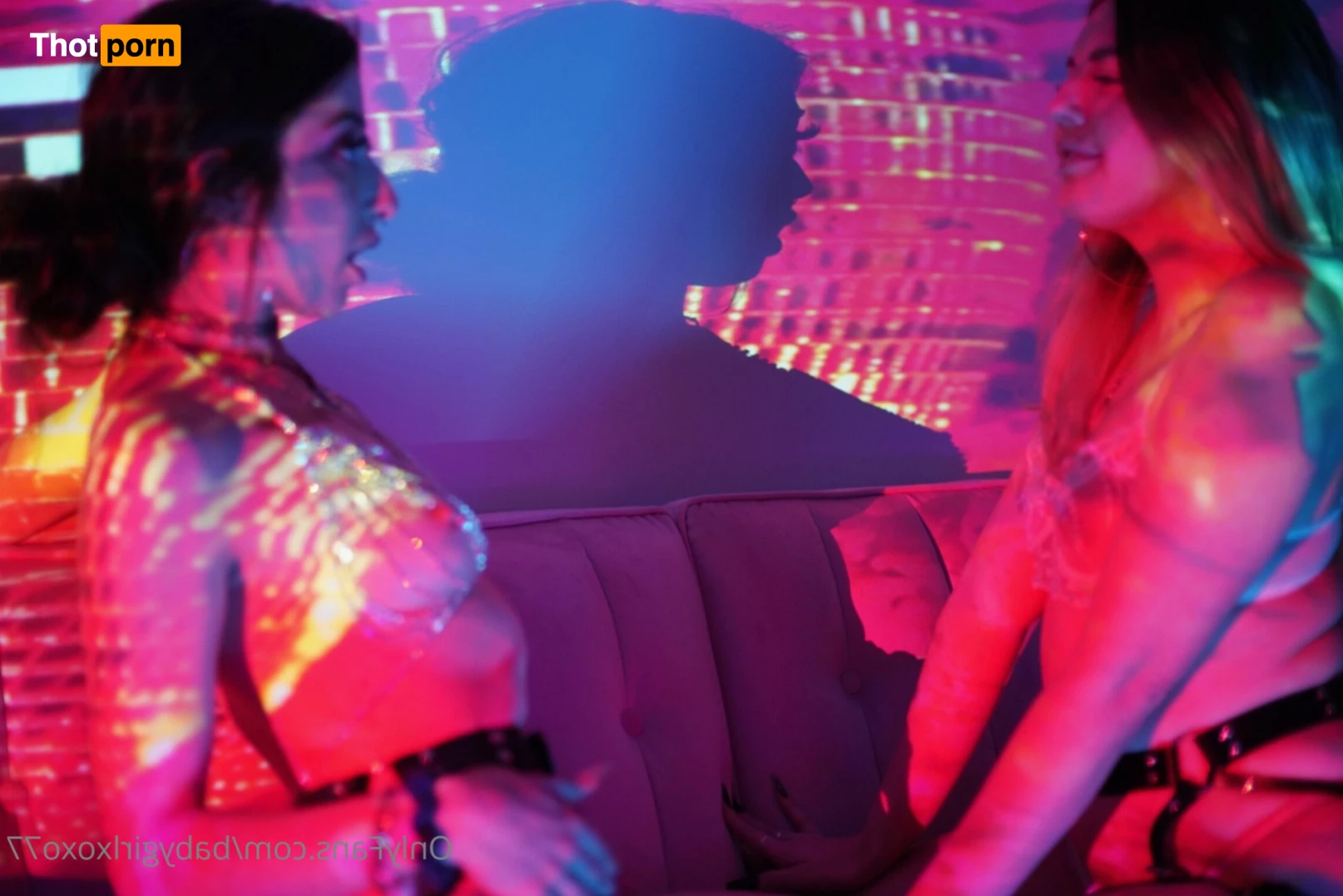 baby girl xx 7423994