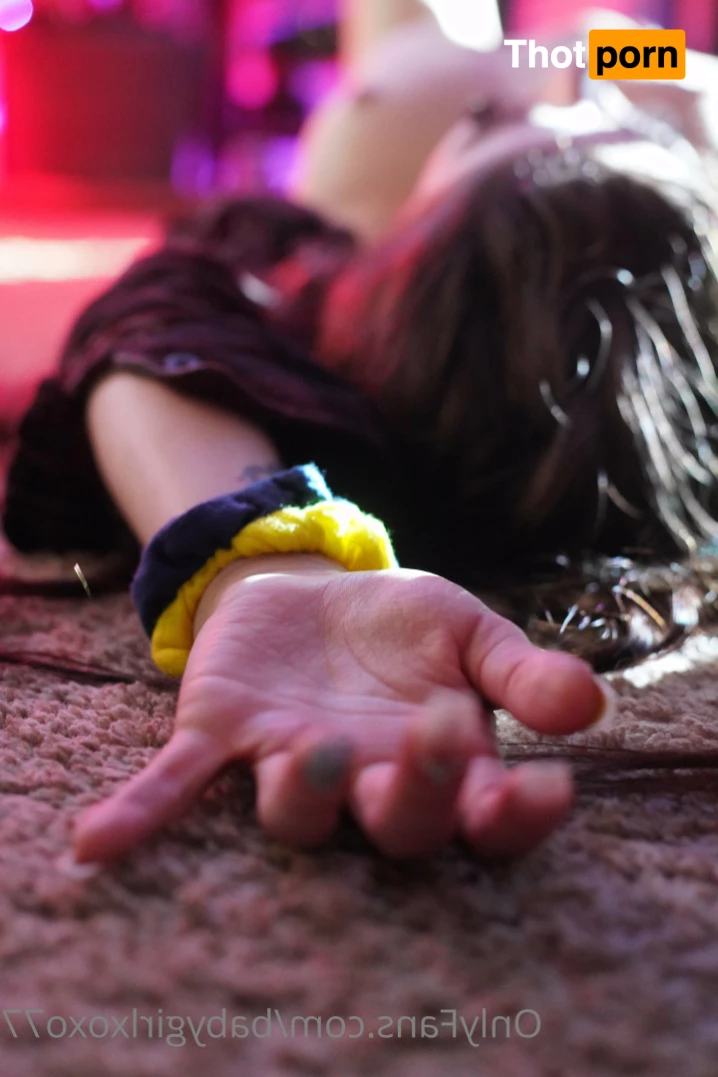 baby girl xx 7424021