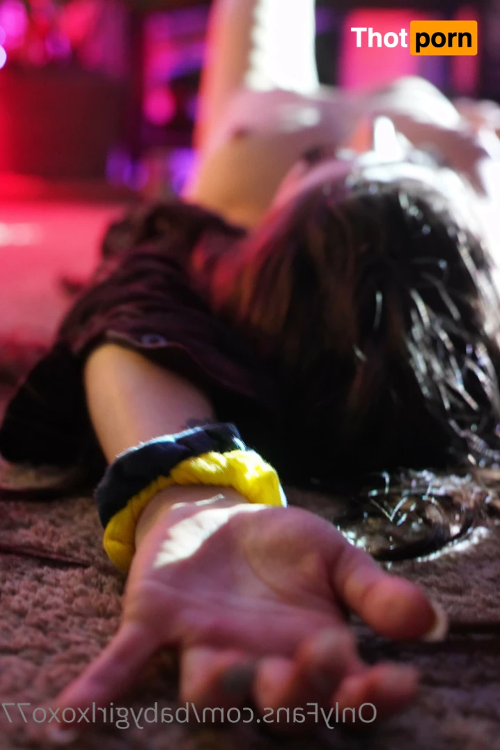 baby girl xx 7424138