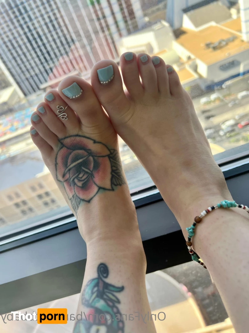 barefootbbaby 7707064