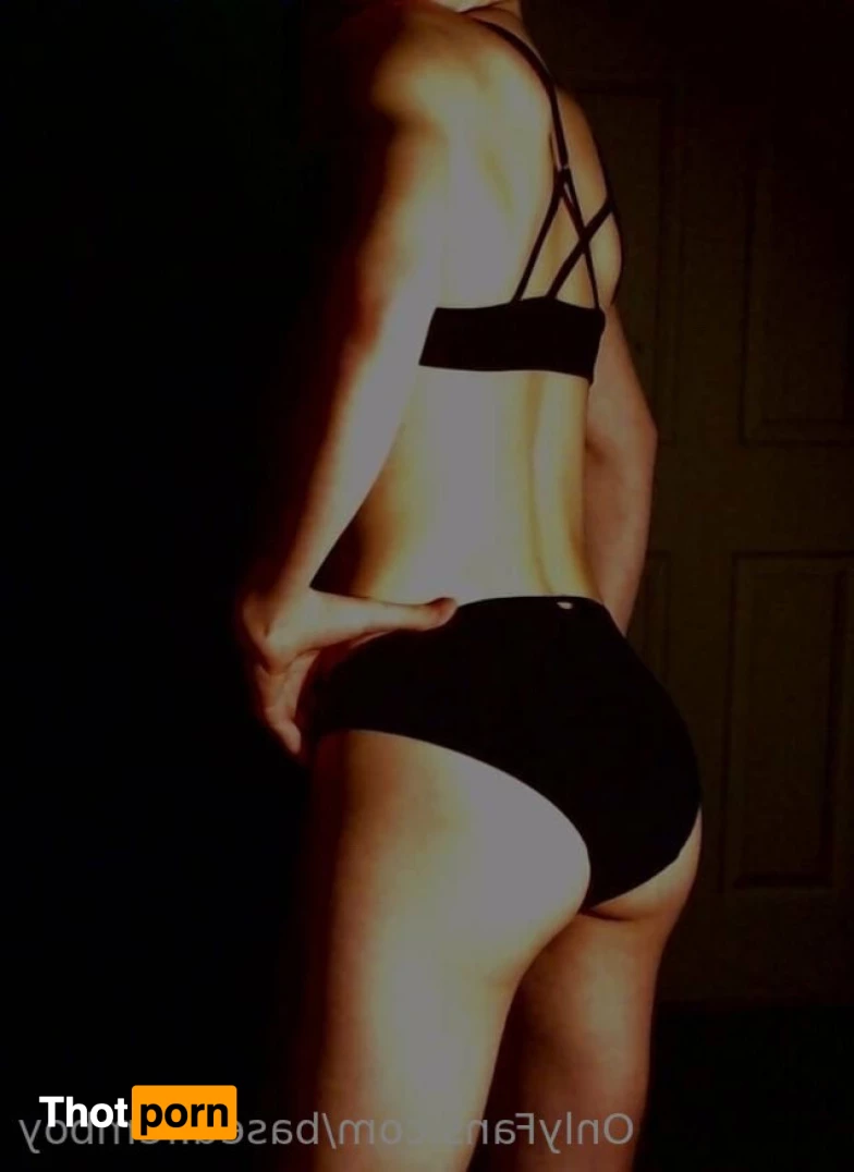 Based Femboy 7621627