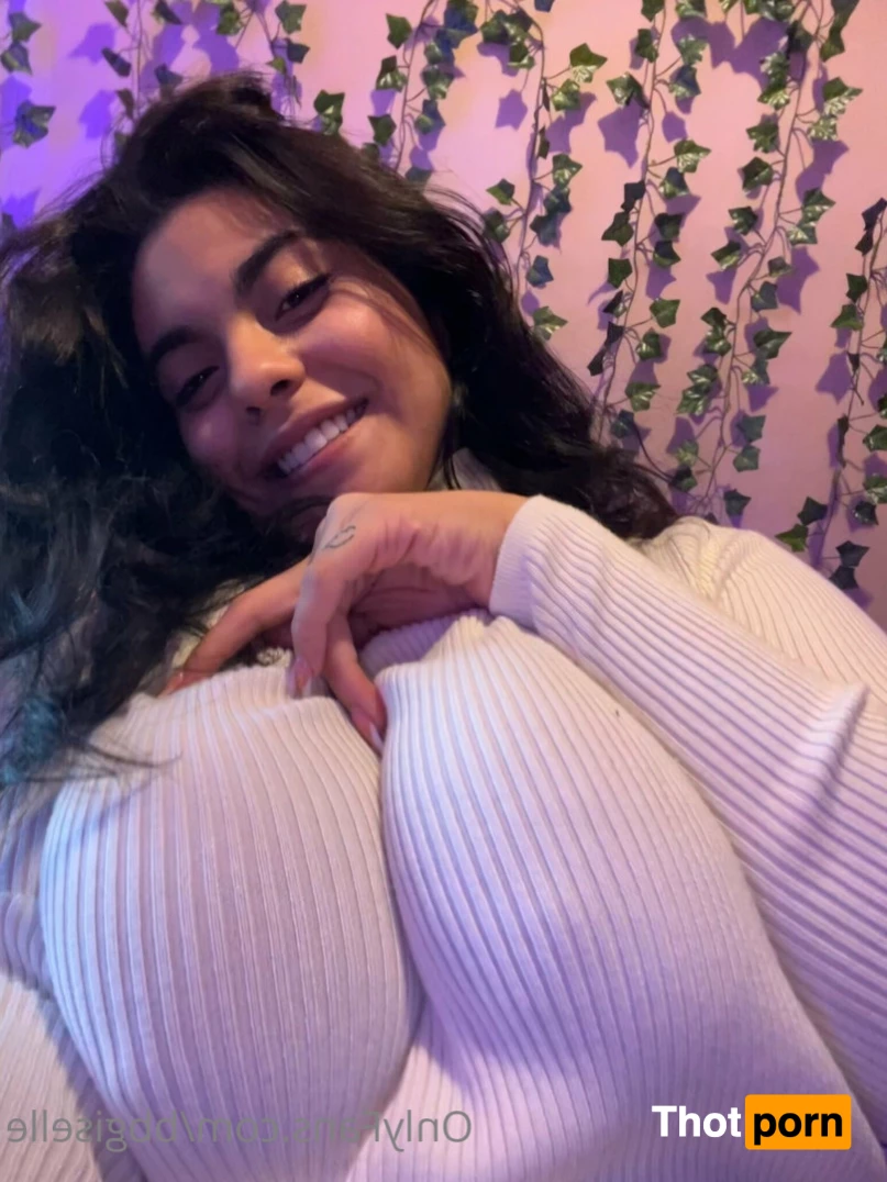 Giselle ✨ 10748565