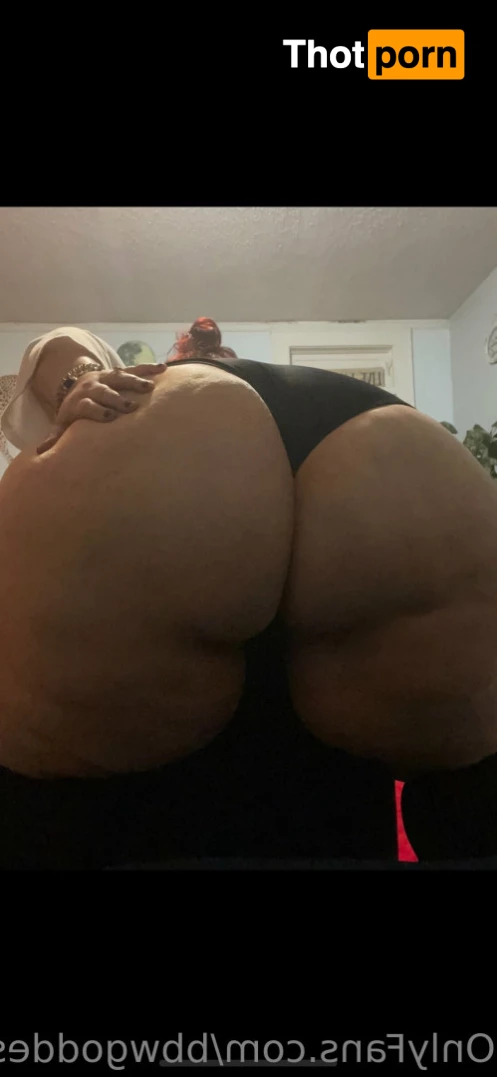 Maddie Monroe 10528119