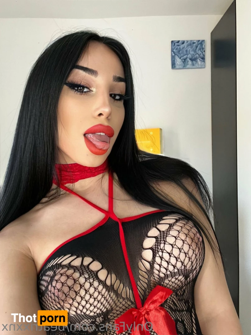 Beatrix❤️‍🔥 10571408