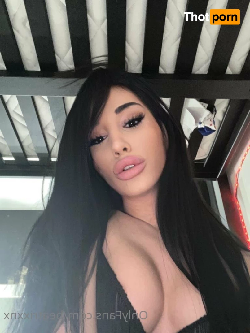 Beatrix❤️‍🔥 10571410